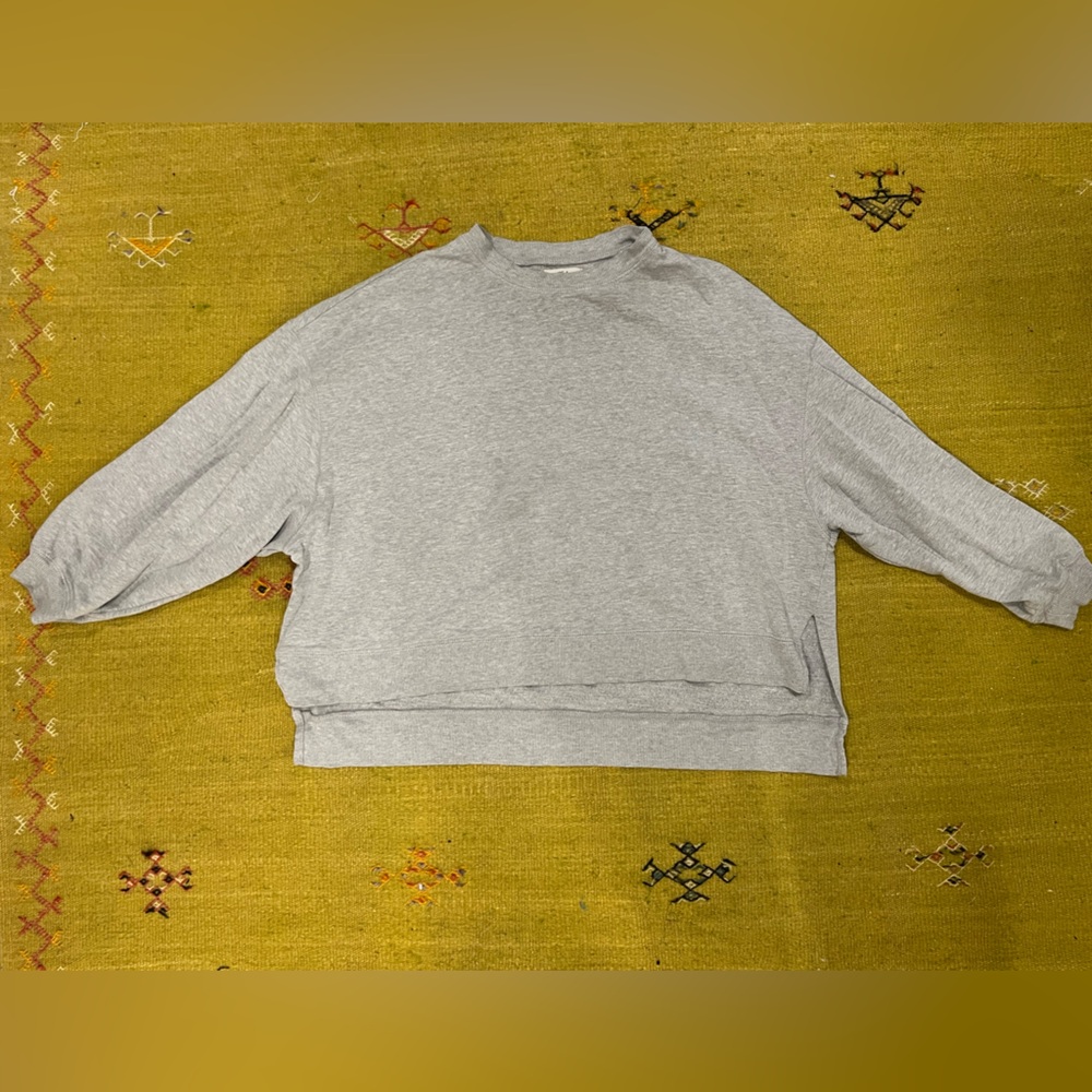 Electric & Rose Classic Crewneck Women's Sweater - heather grey